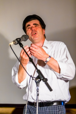 Konzert Die Hundekette, mein eigenes Revier mit Vincenz Wizlsperger 