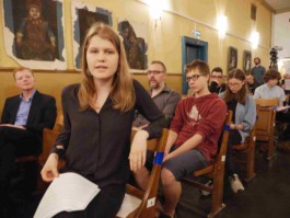 Lesung von Schülerinnen und Schülern, die Graphische, Bernhard Bär und Stani Bär 