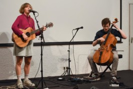 Sprachspiel. Biennale West.