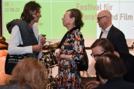 Sprachspiel. Biennale West.