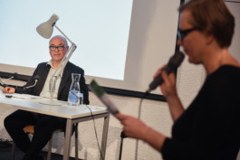 Sprachspiel. Biennale West.