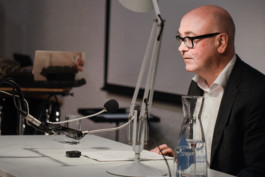 Sprachspiel. Biennale West.