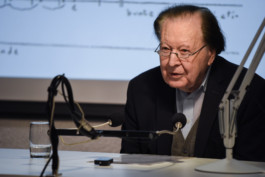 Sprachspiel. Biennale West.