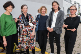 Sprachspiel. Biennale West.