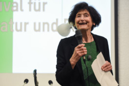 Sprachspiel. Biennale West.