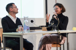 Sprachspiel. Biennale West.