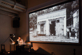 Sprachspiel. Biennale West.