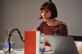 Sprachspiel. Biennale West.