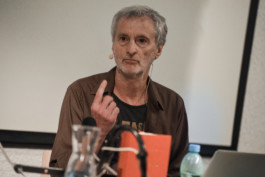 Sprachspiel. Biennale West.