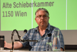 Sprachspiel. Biennale West.