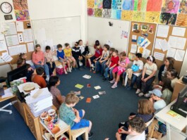 Schülerinnen und Schüler der VS Zennerstraße 