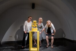 Sprachspiel. Biennale West.