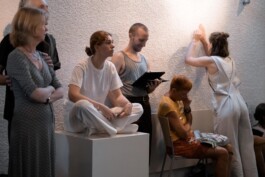 Sprachspiel. Biennale West.