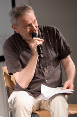 Sprachspiel. Biennale West.