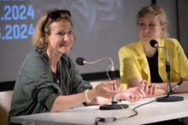 Sprachspiel. Biennale West.