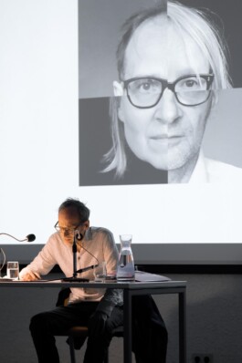 Sprachspiel. Biennale West.