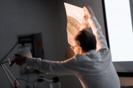 Sprachspiel. Biennale West.