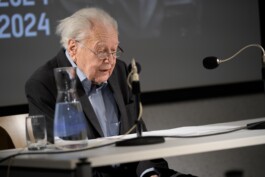 Sprachspiel. Biennale West.