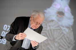 Sprachspiel. Biennale West.