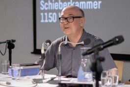 Sprachspiel. Biennale West.