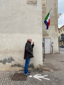 Sprachspiel. Biennale West.