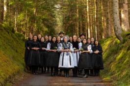 Sprachspiel. Biennale West.