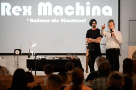 Sprachspiel. Biennale West.