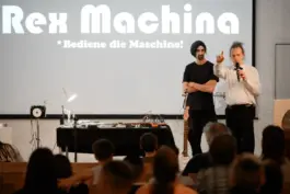 Sprachspiel. Biennale West.