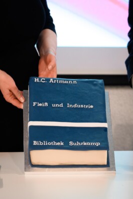 Sprachspiel. Biennale West.