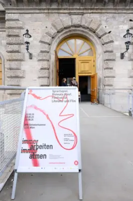 Sprachspiel. Biennale West.